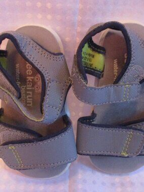 See Kai Run Basics Toddler Gray Water-Friendly Hook & Loop Sandals  Sz. 4